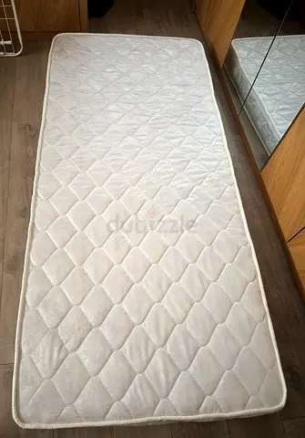 Single mattress