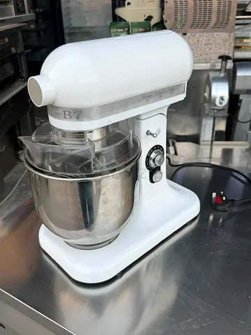 White Stand Mixer with Stainless Bowl - Compact Kitchen Mixer