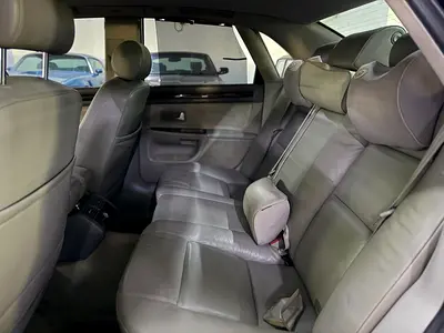 صورة مصغرة 11 لـ 2000 AUDI S8