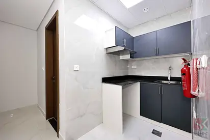 STUDIO FOR FAMILY / EXECUTIVE BACHELORS