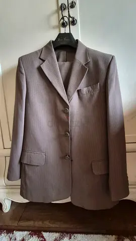 Men's taupe-brown or grayish-brown Pinstripe two piece Suit Jacket - Excellent Condition