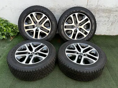 4x Original Defender 20inch rims and tyres
