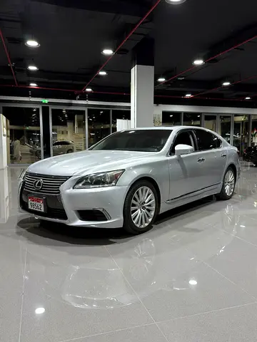 2013 Lexus LS 460 American Specs Luxury Sedan in Excellent Condition