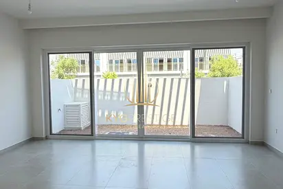 SINGLE ROW | CLOSE TO THE GATE | BRAND NEW | BEST PRICE