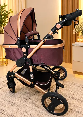 High-end 3-in-1 Baby Stroller & Bassinet - Excellent Condition