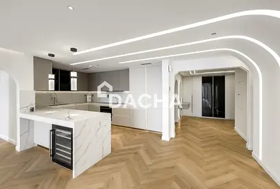 Upgraded 3 Bed | Sea View | Private Beach Access