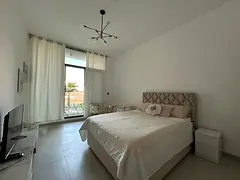 Fully furnished I Rented I Glass Balcony