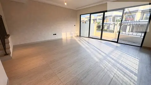 5bed+Maid | Single Row|Near Exit | Corner