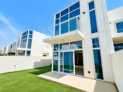 Corner Unit (Back to Back) | 3BR + Maids