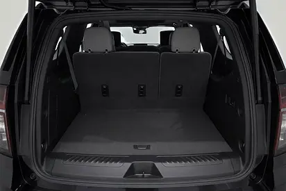 2023 Chevrolet SUBURBAN — миниатюра 11