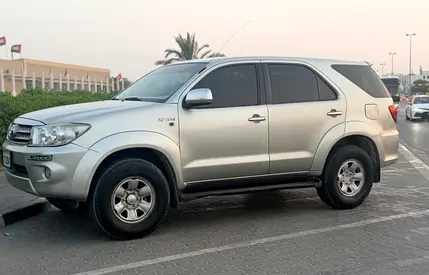 2010 Toyota FORTUNER — фото 8