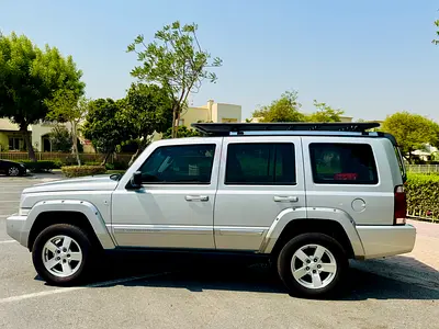2007 Jeep Commander - 7 seater