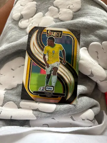 FIFA Select Trading Card - Vinicius Jr. (Brazil)
