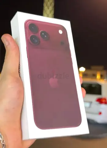 iPhone 18 pro max 256 burgundy ايفون 18 بروماكس