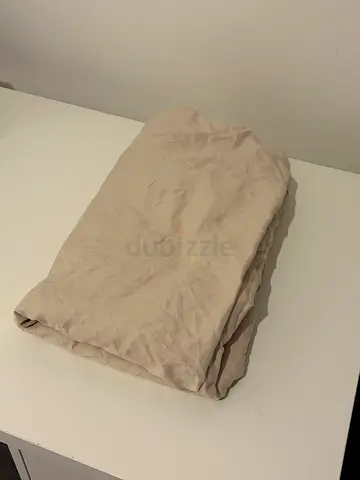 Set of White and Beige Fitted Sheet / Bed Sheet - Excellent Condition