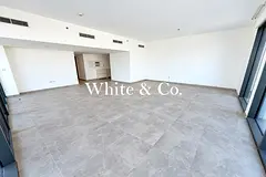 Huge Layout | Burj Khalifa View | Vacant