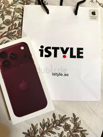 Apple iPhone 18 Pro Seal Pack - Burgundy
