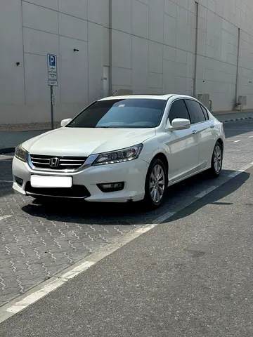 Honda Accord 2014 LX GCC Specs