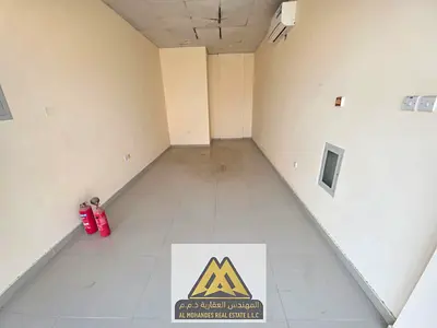 محل تجاري للإيجار السنوي – موقع مميز بالقرب من السوق الصيني