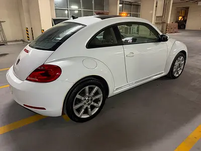 2015 Volkswagen BEETLE — миниатюра 11