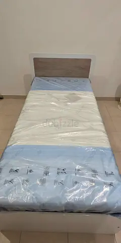 Brand new , Single Bed Frame with Mattress -White & Wood Headboard with 2 storage under. Neverused.