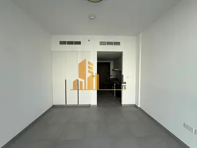 Luxurious spacious studio apartment with All Amenities