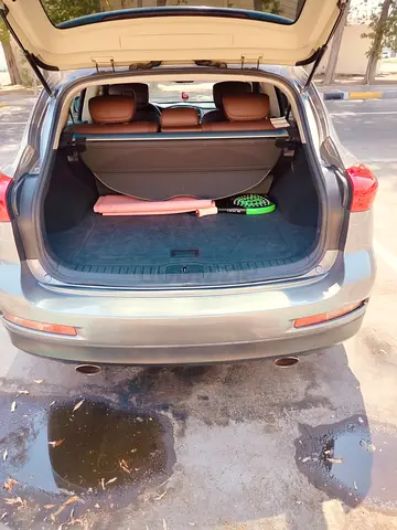 2008 Infiniti EX35 Luxury GCC Specs