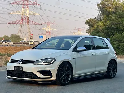 2018 Volkswagen Golf R Performance Edition GCC Specs
