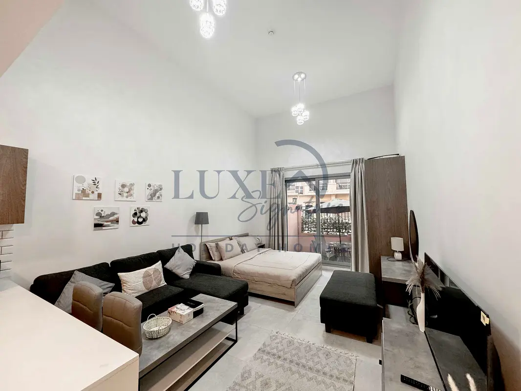 gallery-tour