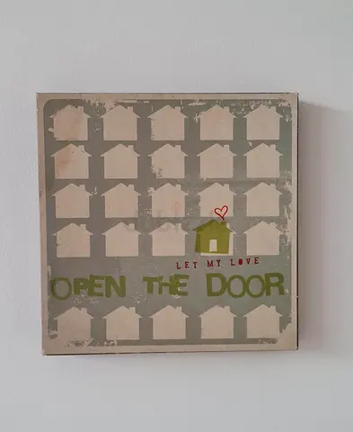 Canvas Wall Art 'Open The Door' - Neutral Homes Motif (Size 30.5 x 30.5 cm.)