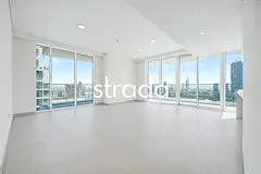 High floor | Large layout | Full marina view