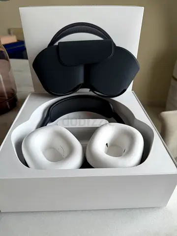 Apple AirPods Max 2 Midnight TDRA 2Year Apple care+ warranty 1650 Dhs.