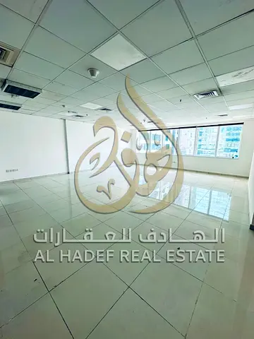 مكتب تجاري 960 قدم في المجاز 3 | مناسب لجميع الأنشطة + باركينج وشهر مجاني