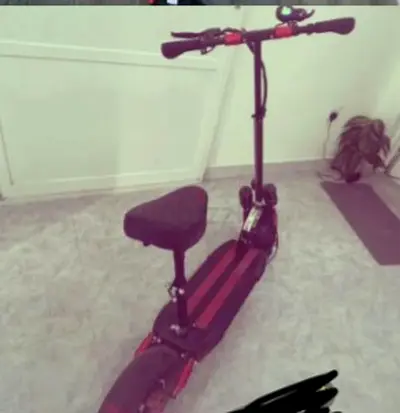 Electric scooter with seat - good condition