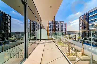 Tenanted One Bedroom with Pool and Community View