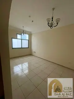 Central air conditioning, wall cabinets, 2 rooms and a hall, 2 bathrooms, suitable space, prime loca