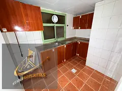 LOW BUDGET BIG SIZE APARTMENT 20 DAYS FREE 2 BHK 33 K 6 CHQS SEPRATE HALL WITH WARDROBE FAMILY BUILD