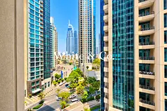 FURNISHED | LOW FLOOR | BOULEVARD VIEWS