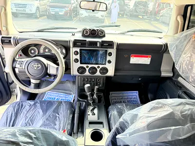 صورة مصغرة 11 لـ 2008 Toyota FJ CRUISER