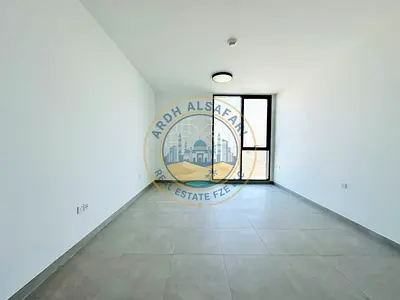 عرض مميز: شقة استوديو واسعة مع صالة رياضية ومسبح وموقف سيارات مغطى