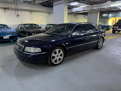 2000 AUDI S8 — фото 2