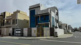 Freehold villa for sale to all nationalities | 5 bedrooms + rooftop terrace | Price includes registr