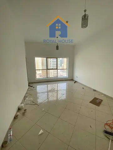 For sale: two rooms and a living room in Al Anwar Tower, 1800 sq ft, no parking