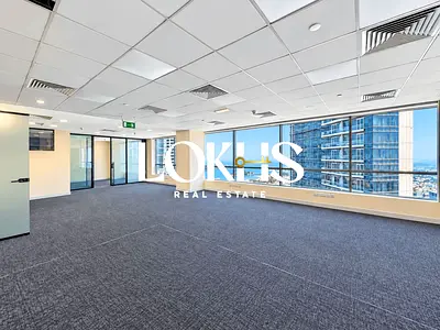 SEA VIEW | 4 CHEQUES | FITTED OFFFICE