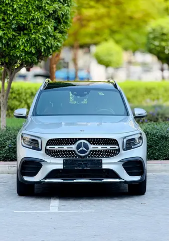 2020 Mercedes-BENZ GLB 照片 2