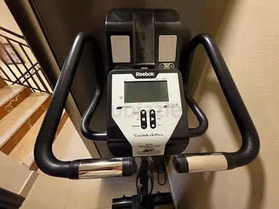 Reebok B5.8e Stationary Exercise Bike – Well Maintained