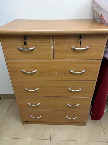 Wooden 6 Drawer Chest with Locks - Good Condition