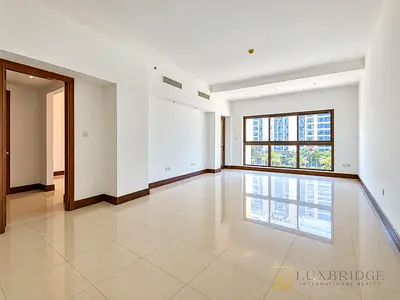 Unfurnished | Spacious | Prime Location