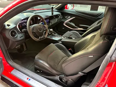 2023 Chevrolet CAMARO — миниатюра 12
