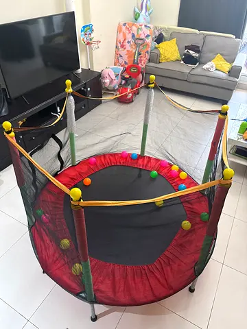 Kids trampoline (indoor playing)